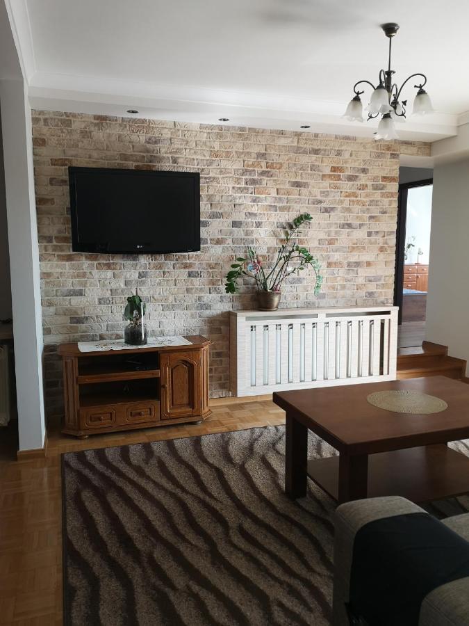 Broniewskiego Apartment *